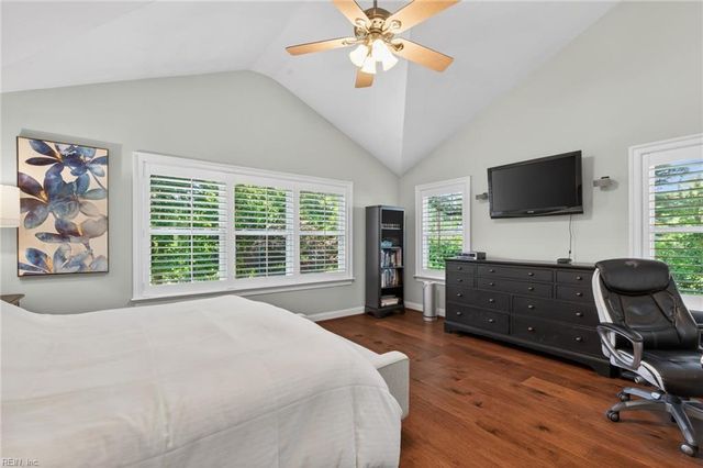 7305 Appletree LN, Norfolk, VA 23505