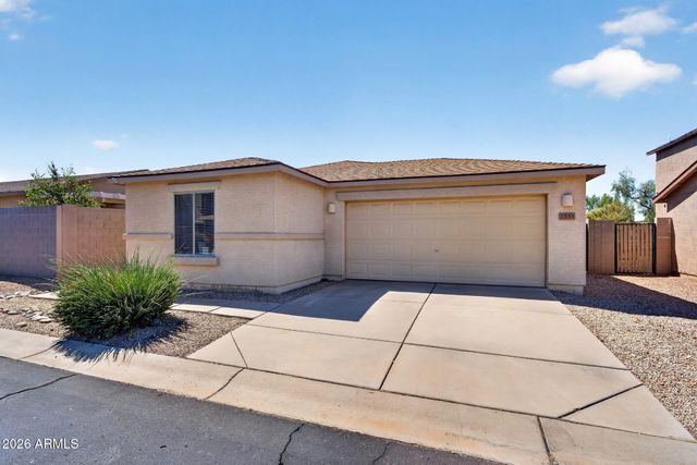 2551 E MEADOW CHASE Drive, San Tan Valley, AZ 85140