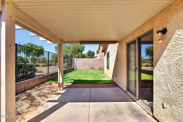 2551 E MEADOW CHASE Drive, San Tan Valley, AZ 85140