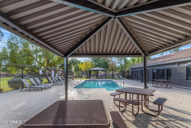 2551 E MEADOW CHASE Drive, San Tan Valley, AZ 85140