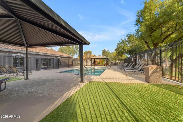 2551 E MEADOW CHASE Drive, San Tan Valley, AZ 85140