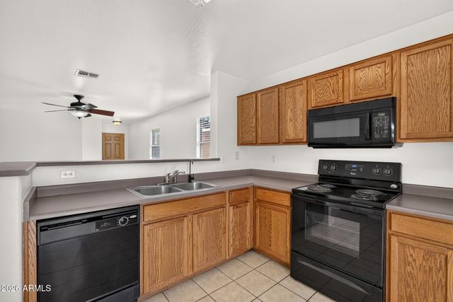 2551 E MEADOW CHASE Drive, San Tan Valley, AZ 85140