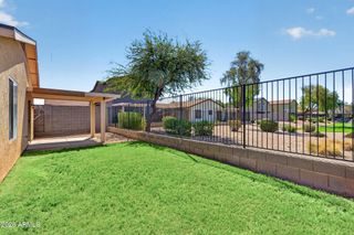 2551 E MEADOW CHASE Drive, San Tan Valley, AZ 85140
