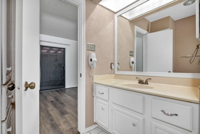 2001 Lakewood Court, Willis, TX 77318