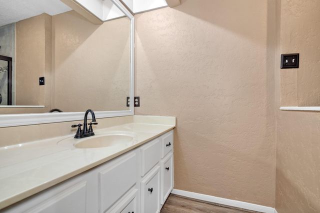 2001 Lakewood Court, Willis, TX 77318