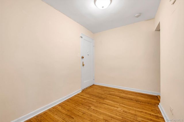 63-09 108 Street 3S, Forest Hills, NY 11375