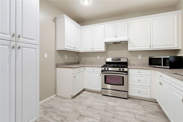 11216 Collin, Riverside, CA 92505