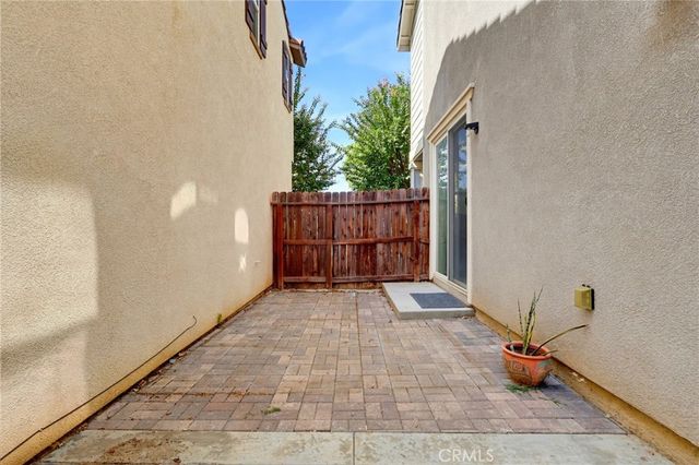 11216 Collin, Riverside, CA 92505
