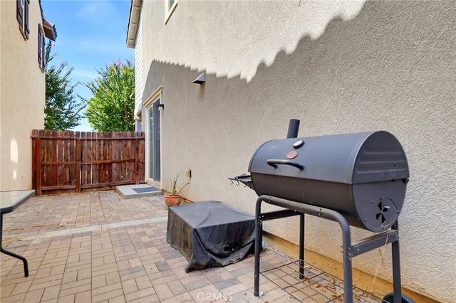 11216 Collin, Riverside, CA 92505