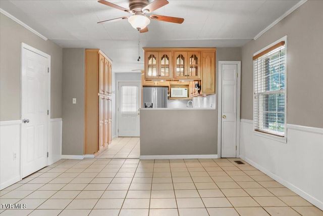 744 South Austin Springs Road, Johnson City, TN 37601