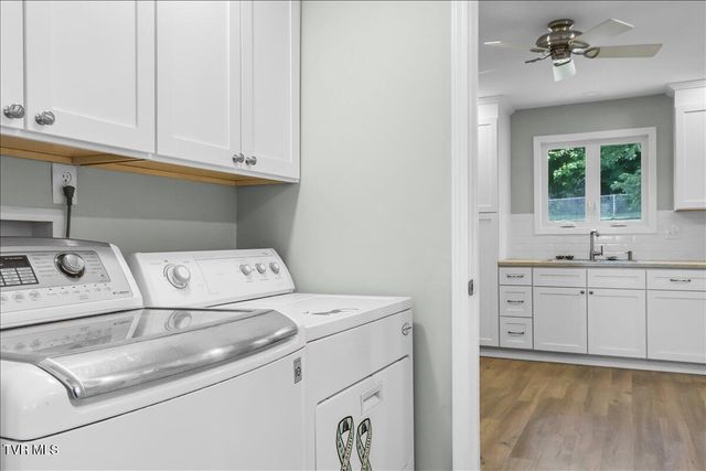 744 South Austin Springs Road, Johnson City, TN 37601