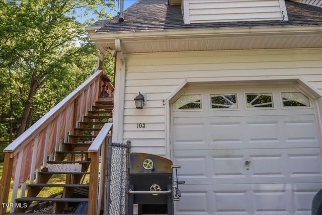 744 South Austin Springs Road, Johnson City, TN 37601