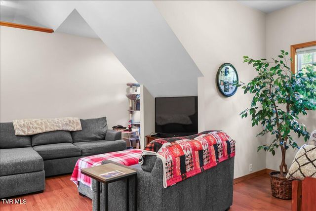 744 South Austin Springs Road, Johnson City, TN 37601