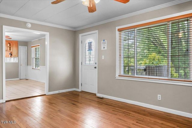 744 South Austin Springs Road, Johnson City, TN 37601