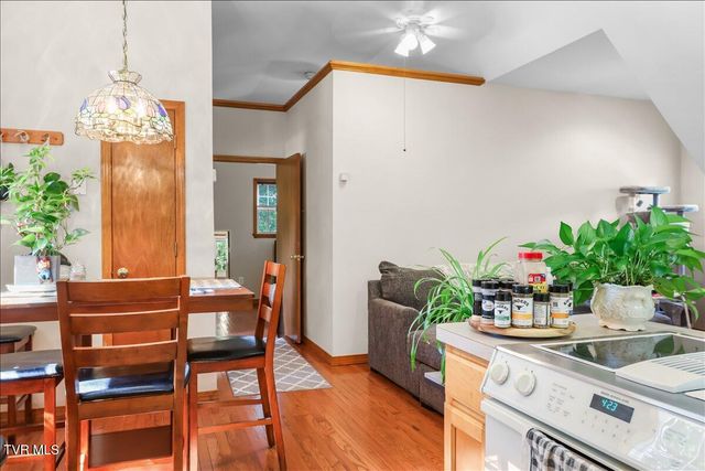 744 South Austin Springs Road, Johnson City, TN 37601