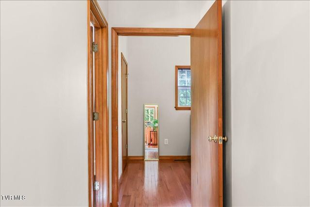 744 South Austin Springs Road, Johnson City, TN 37601