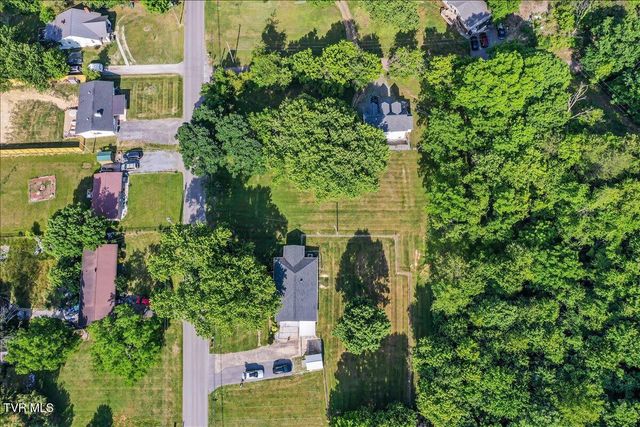 744 South Austin Springs Road, Johnson City, TN 37601