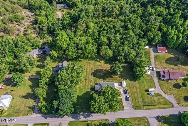 744 South Austin Springs Road, Johnson City, TN 37601