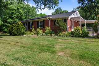 744 South Austin Springs Road, Johnson City, TN 37601