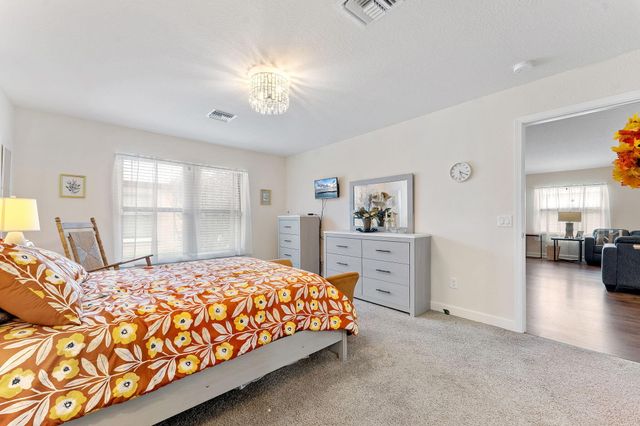 4 S Alhambra S, Port St. Lucie, Port St Lucie, FL 34952