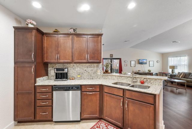 4 S Alhambra S, Port St. Lucie, Port St Lucie, FL 34952