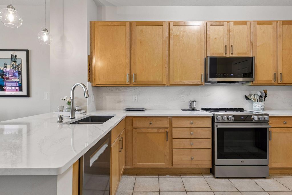 620 Main Street N 102, Stillwater, MN 55082 — photo 4