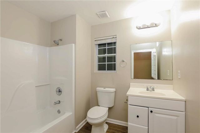 1955 E Avenue NW A, Atlanta, GA 30318