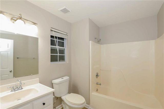 1955 E Avenue NW A, Atlanta, GA 30318