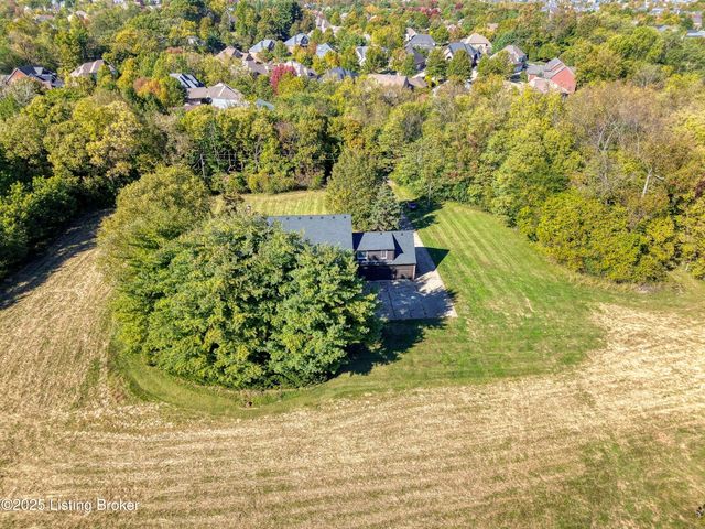 8804 Wolf Pen Branch Rd, Prospect, KY 40059