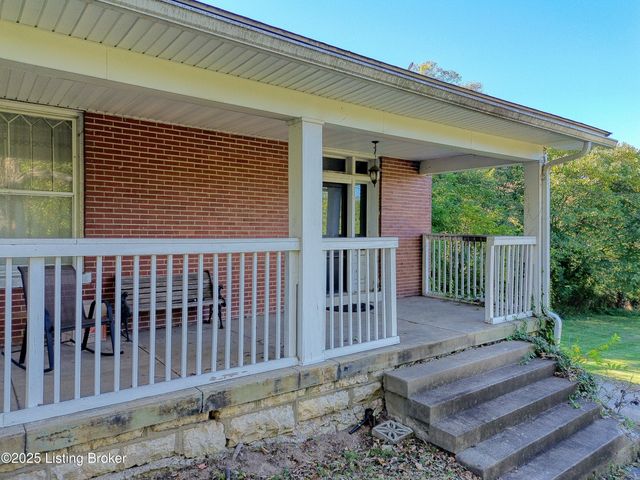 8804 Wolf Pen Branch Rd, Prospect, KY 40059