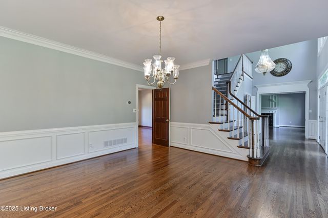 8804 Wolf Pen Branch Rd, Prospect, KY 40059