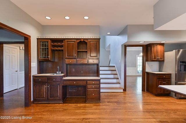 8804 Wolf Pen Branch Rd, Prospect, KY 40059