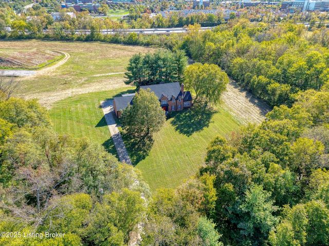 8804 Wolf Pen Branch Rd, Prospect, KY 40059