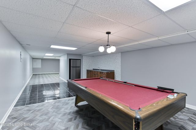 8804 Wolf Pen Branch Rd, Prospect, KY 40059