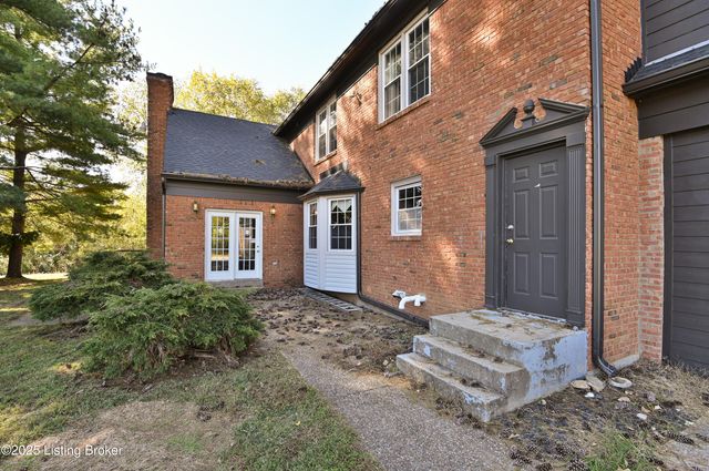 8804 Wolf Pen Branch Rd, Prospect, KY 40059