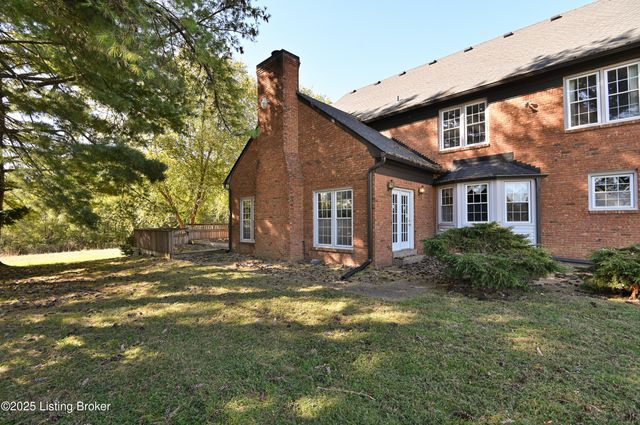 8804 Wolf Pen Branch Rd, Prospect, KY 40059