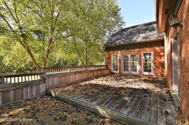 8804 Wolf Pen Branch Rd, Prospect, KY 40059