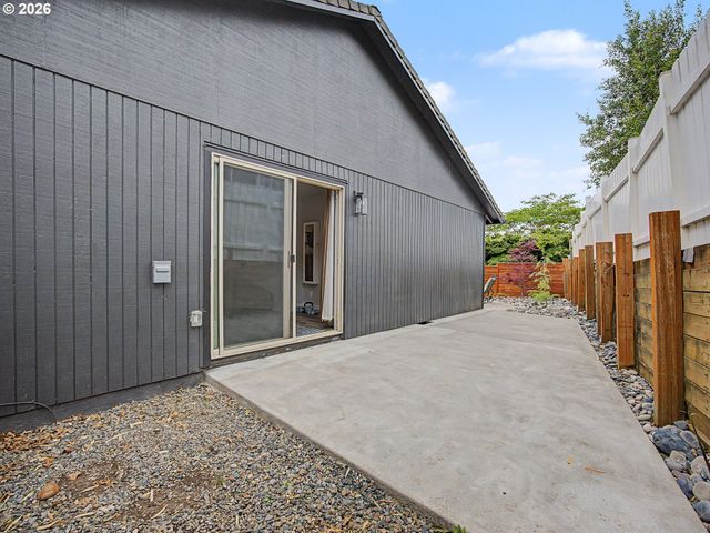 1413 Sw 14TH St, Gresham, OR 97080