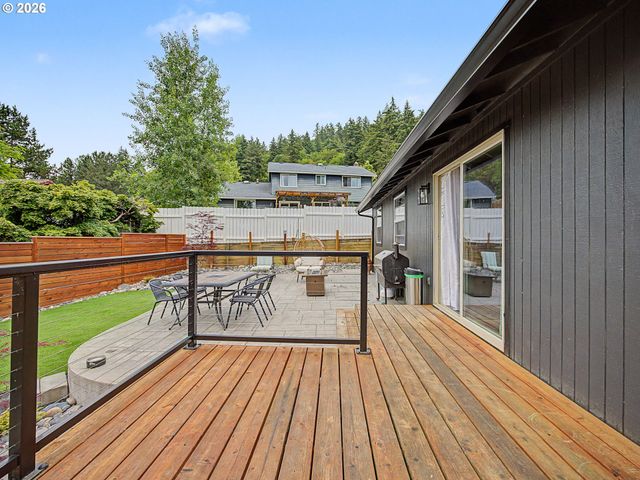 1413 Sw 14TH St, Gresham, OR 97080