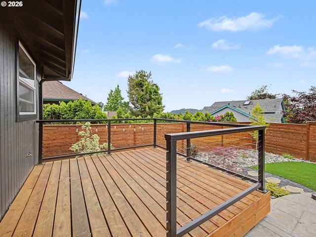 1413 Sw 14TH St, Gresham, OR 97080