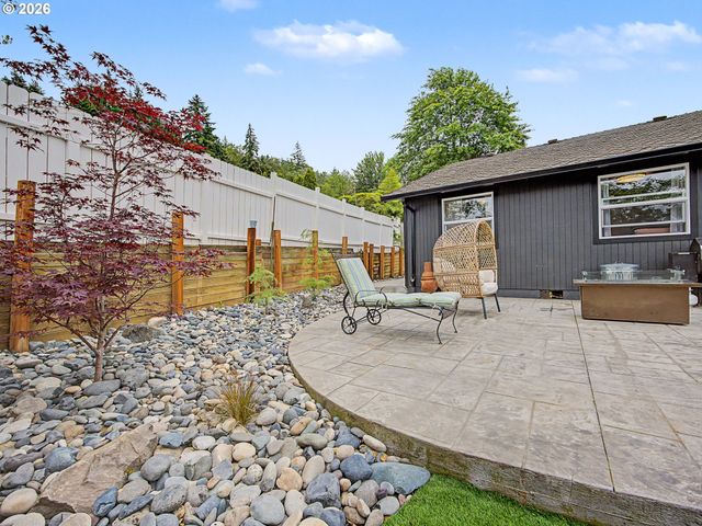 1413 Sw 14TH St, Gresham, OR 97080