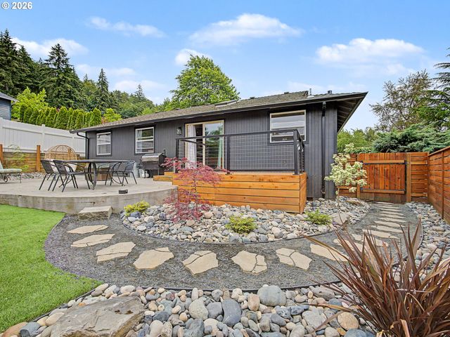 1413 Sw 14TH St, Gresham, OR 97080