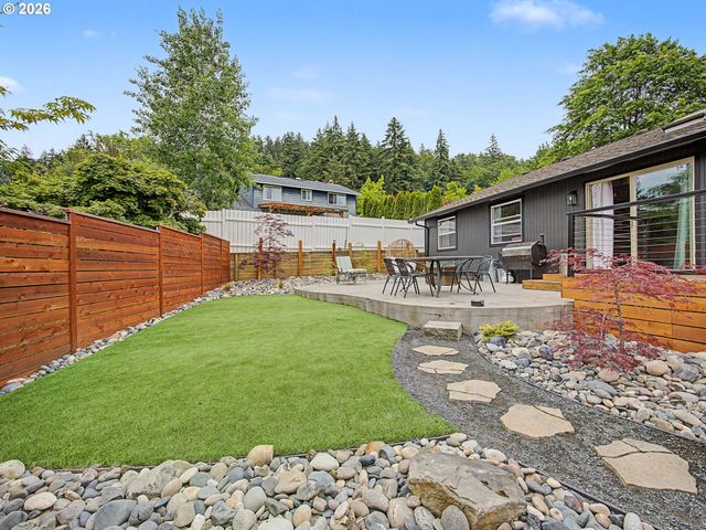 1413 Sw 14TH St, Gresham, OR 97080