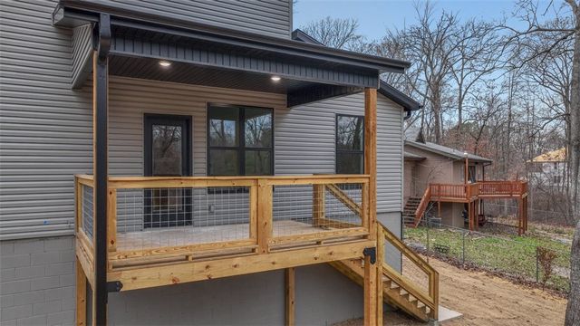 10 Branchwood Lane, Bella Vista, AR 72715