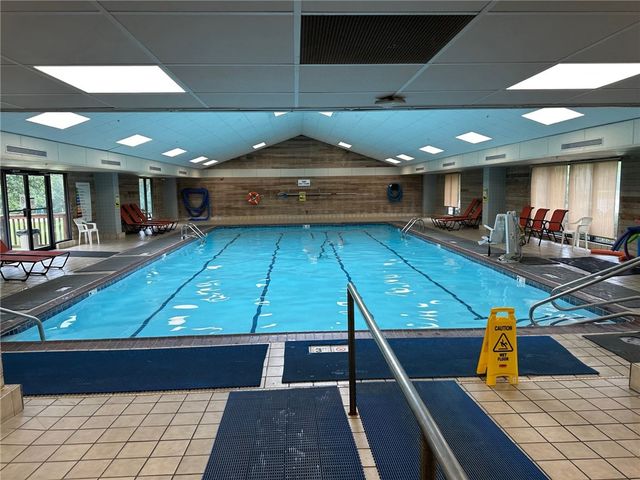 10 Branchwood Lane, Bella Vista, AR 72715