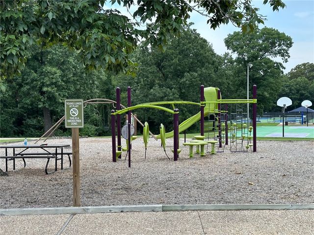 10 Branchwood Lane, Bella Vista, AR 72715