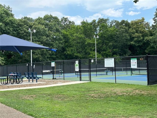 10 Branchwood Lane, Bella Vista, AR 72715