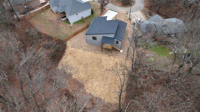 10 Branchwood Lane, Bella Vista, AR 72715