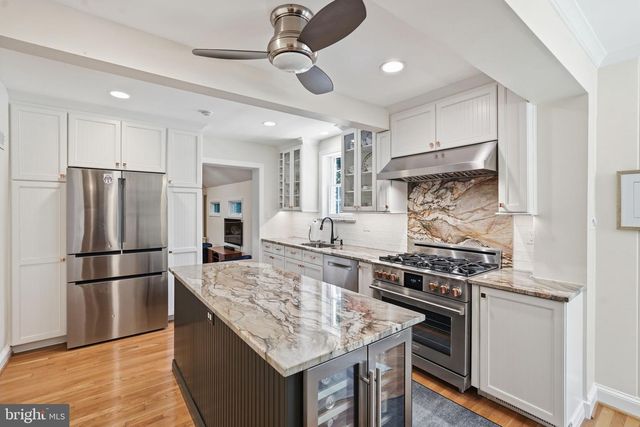 7101 WESTERN AVE NW, Washington, DC 20015