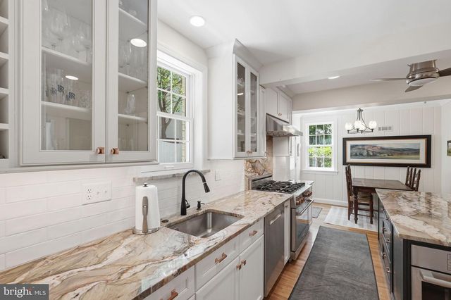 7101 WESTERN AVE NW, Washington, DC 20015